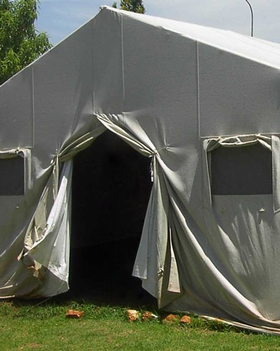 Изготавливаем солдатские палатки в Омутнинске вместимостью <strong>до 70 человек</strong>